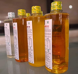 First Batch of India’s First Luxury Culinary Oil ( Pure Oil with out any Chemical or Additives, Cold and Specialized Stone Crushed & Pressed ) after the Research of Exclusive Years.